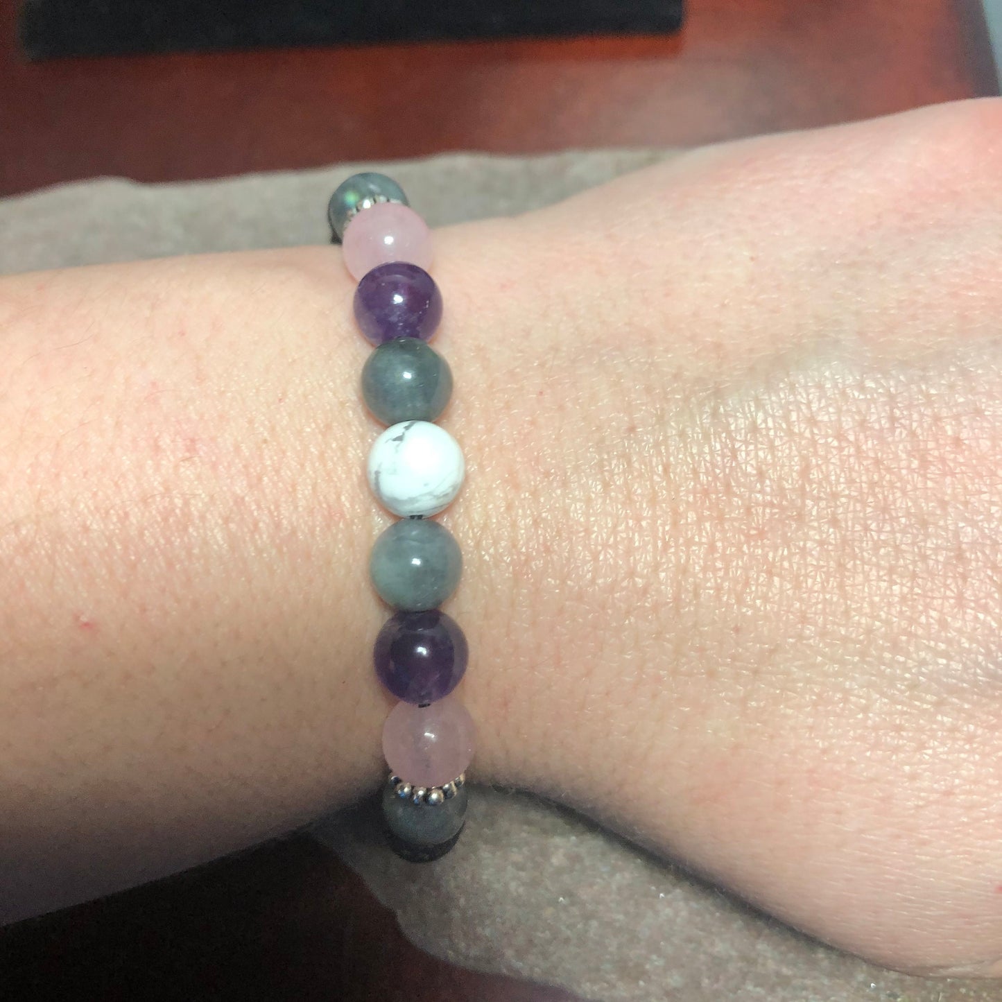 Stress Relief Crystal Bracelet - Labradorite - Rose Quartz - Howlite - Amethyst