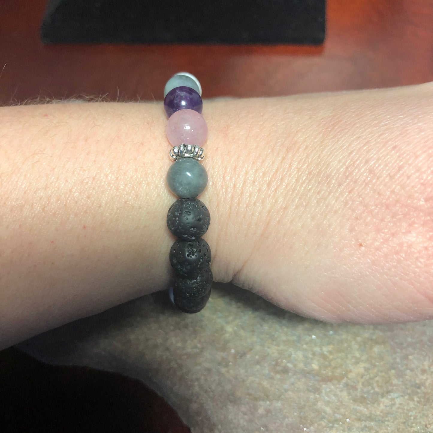 Stress Relief Crystal Bracelet - Labradorite - Rose Quartz - Howlite - Amethyst