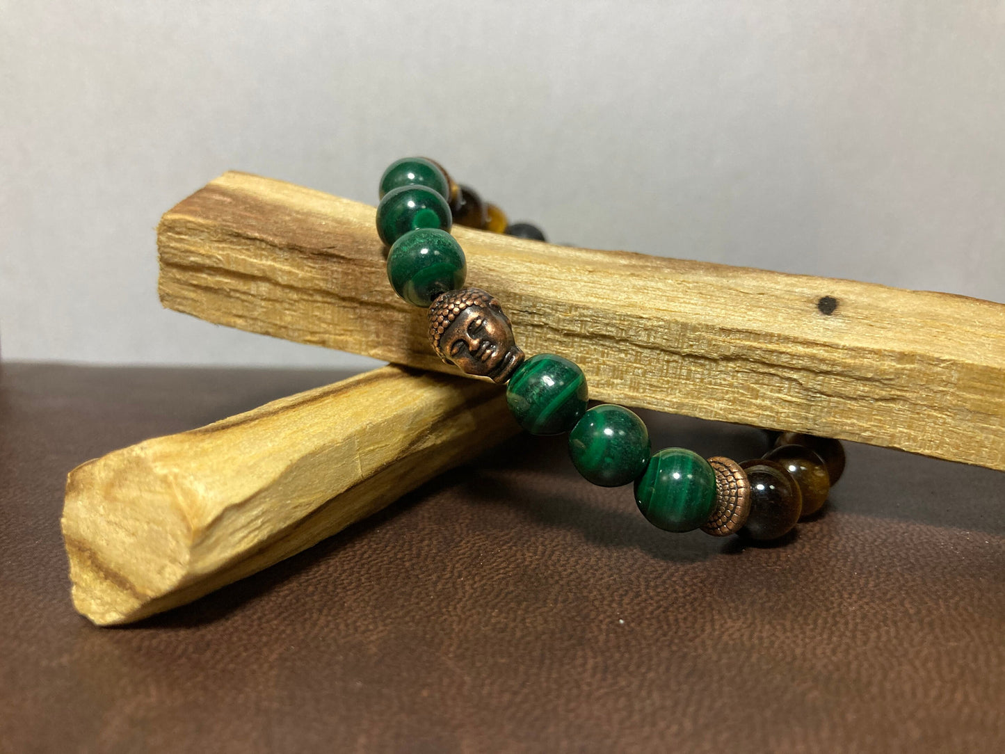 Protection & Good Luck Buddha bracelet - Malachite - Tigers eye - Copper - Lava beads